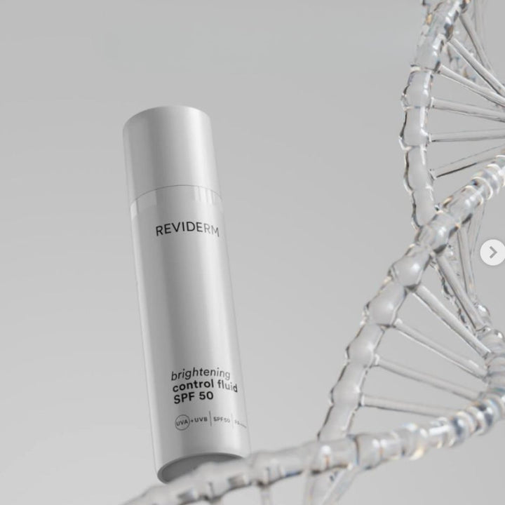 Brightening Control Fluid SPF50 - Fluido Antimanchas Iluminador SPF50